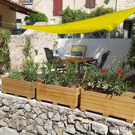 Maison De Village , Chaleur, Baignades Et Terroir En Drome Holiday home